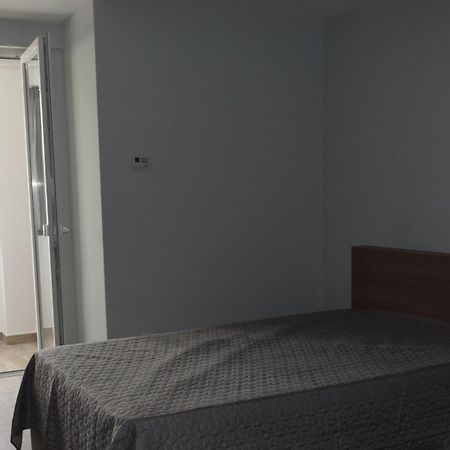 Apartament Palatul De Justitie Rhbm บายามาเร ภายนอก รูปภาพ